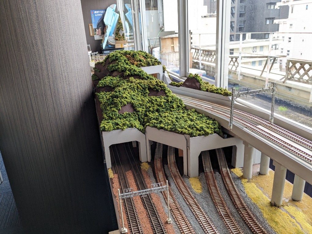 トンネルシーナリーです